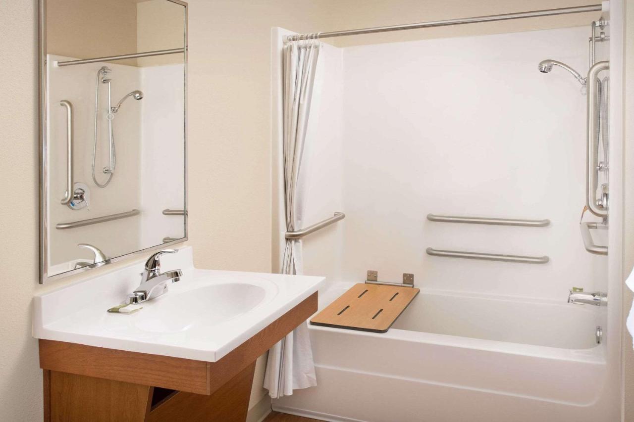 Woodspring Suites Chattanooga Bagian luar foto