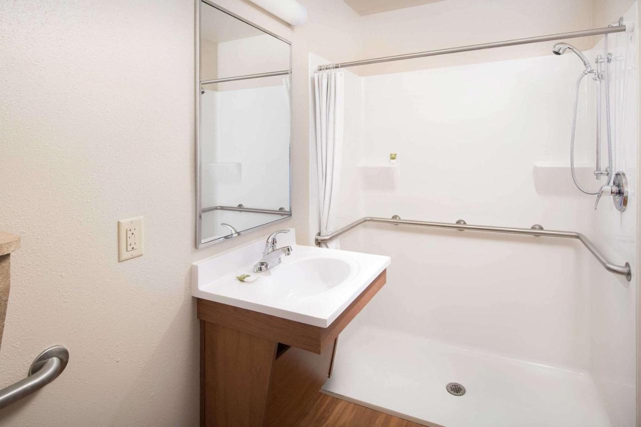 Woodspring Suites Chattanooga Bagian luar foto