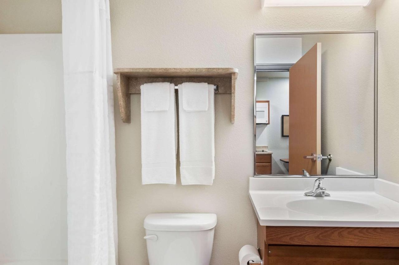 Woodspring Suites Chattanooga Bagian luar foto